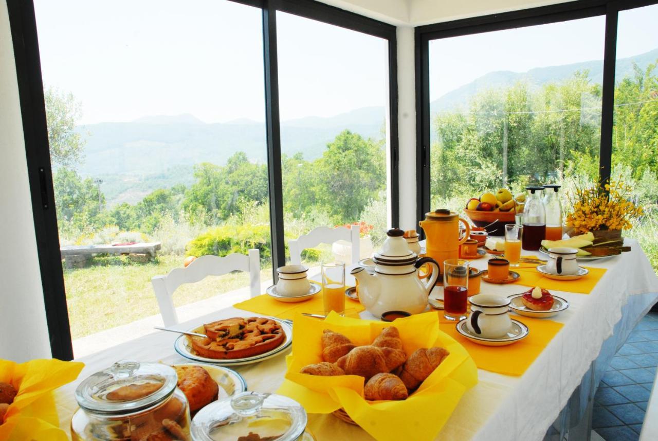 B&B La Montagna Rosa Castelnuovo  Buitenkant foto