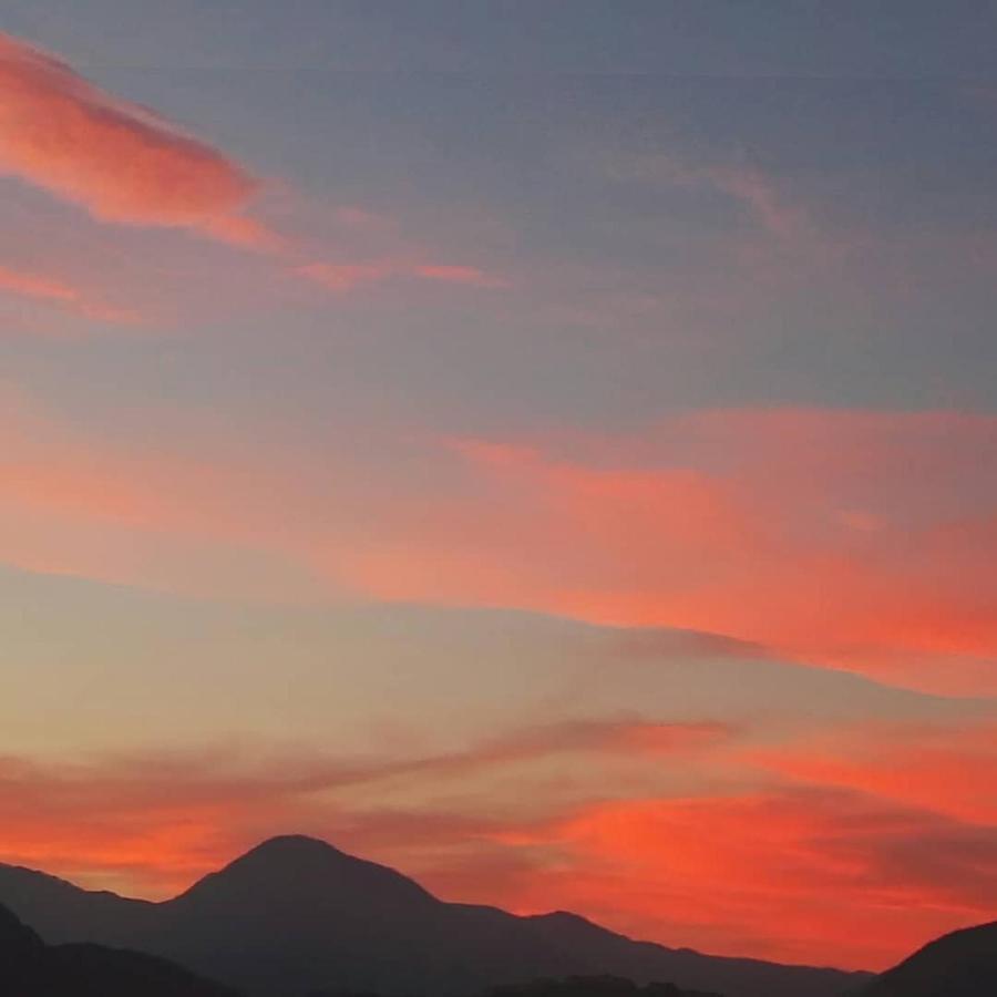 B&B La Montagna Rosa Castelnuovo  Buitenkant foto