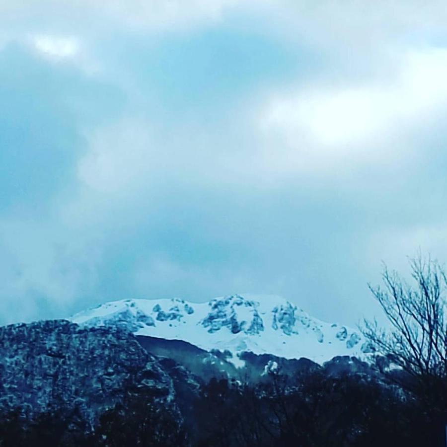B&B La Montagna Rosa Castelnuovo  Buitenkant foto